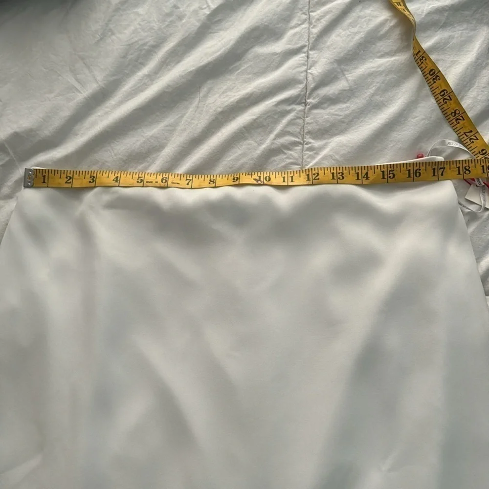 Anne Klein NWT white skirt